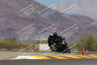 media/Sep-11-2022-SoCal Trackdays (Sun) [[81b7e951af]]/Turn 14 (1130am)/